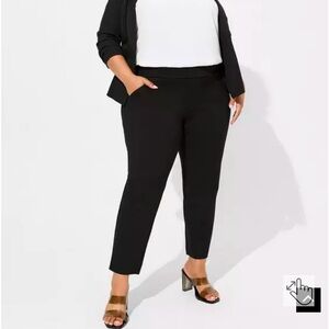 Torrid Black Ankle Pants for Women